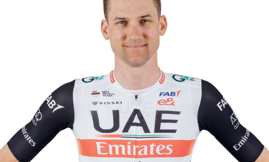 maglia ciclismo UAE in linea